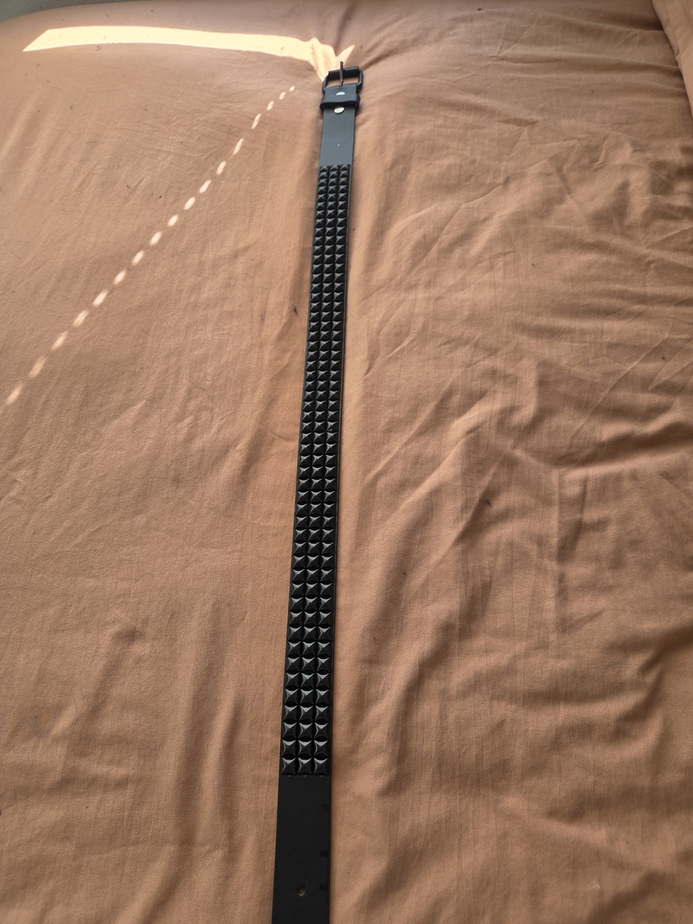 Hot Topic Black Spiky Belt